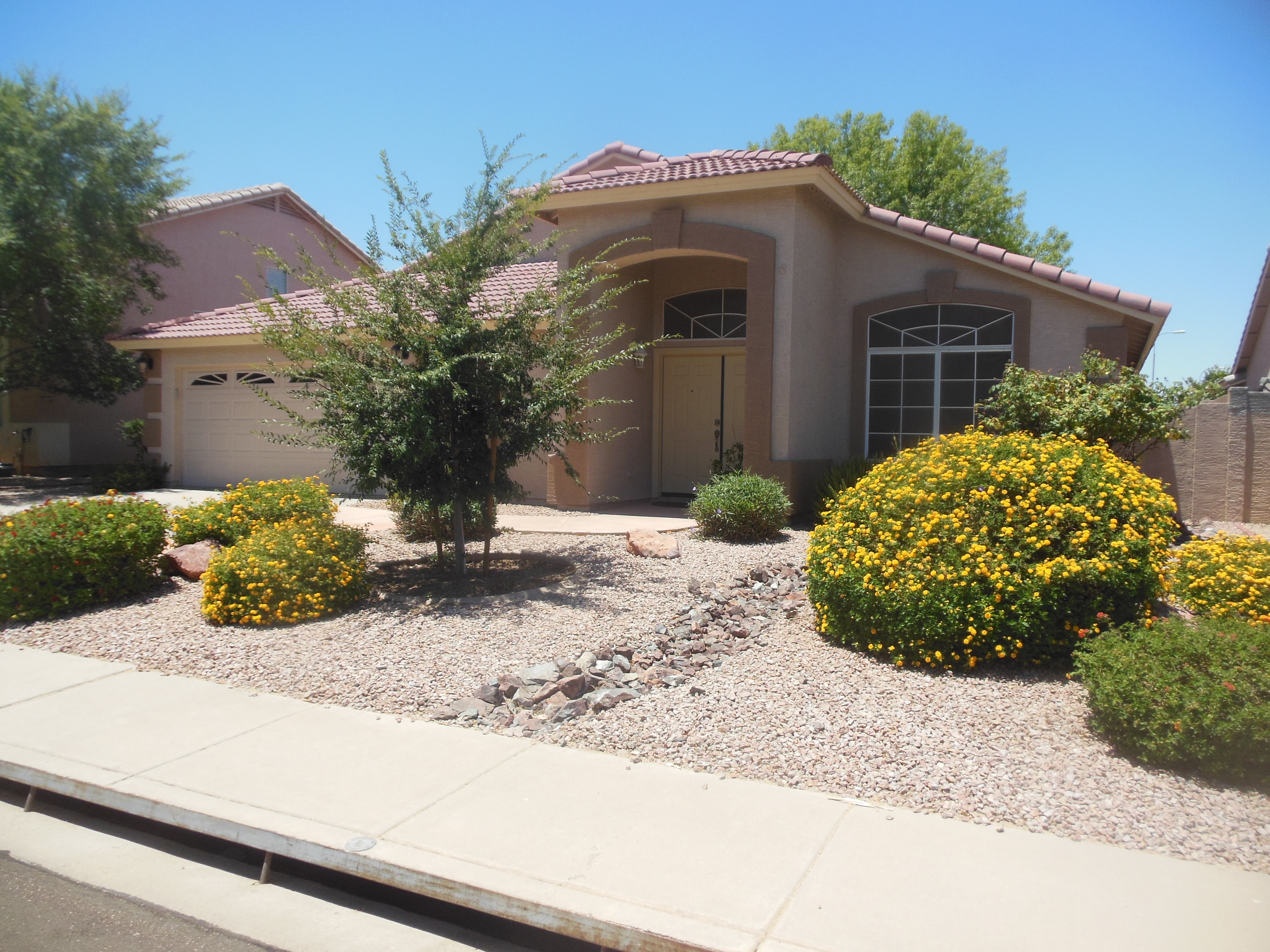 2 Different Assisted Living Homes For Sale Phoenix Metr